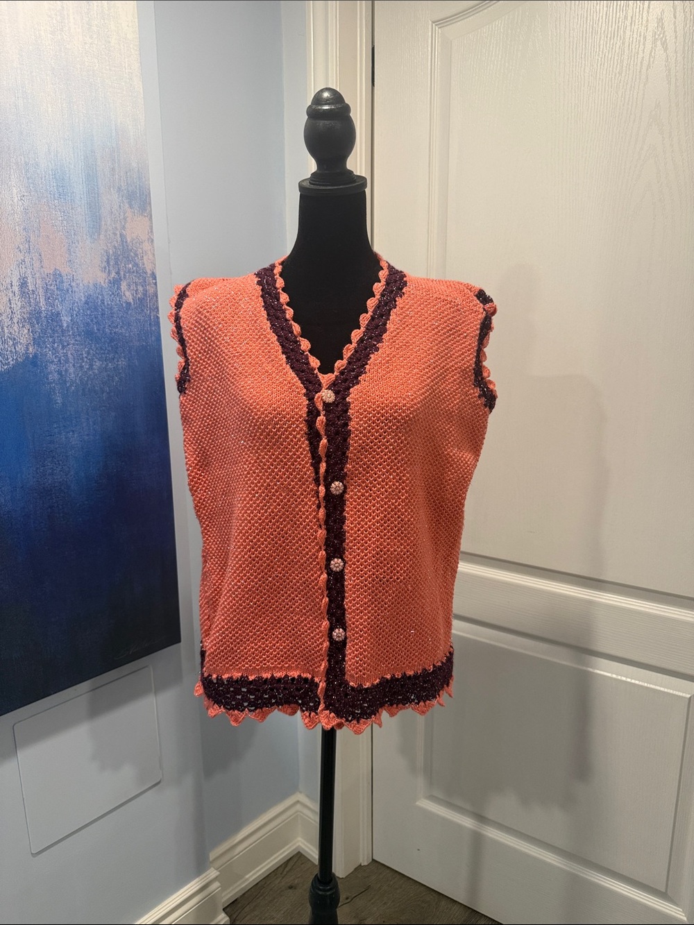 Buy 5 items for 10$❗️Vintage Women's Coral Knit Vest with Contrast Trim
